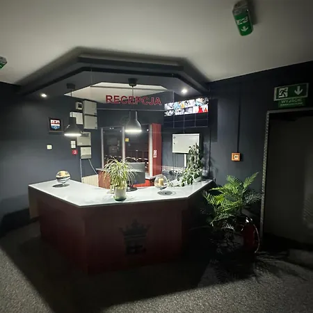 Airport Aparthotel Nowy Dwór Mazowiecki